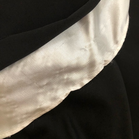 Betsy Adams size 4 black and white strapless formal - Picture 4 of 4